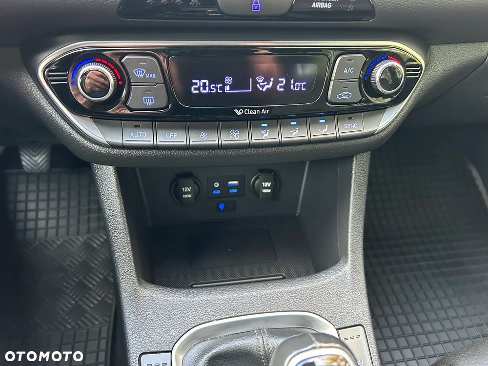 Hyundai i30 1.4 T-GDI YES - 25