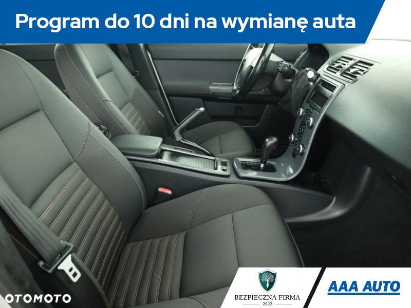 Volvo V50 - 9