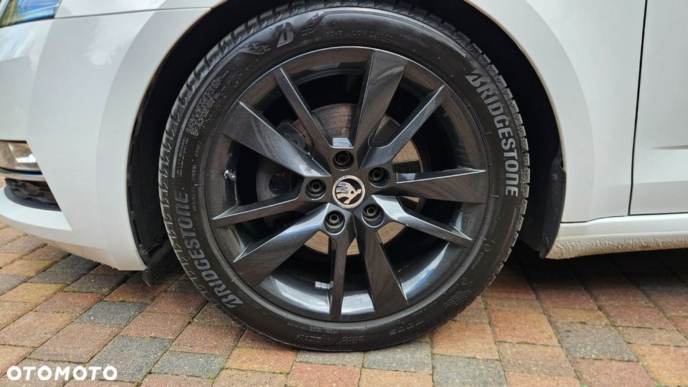 Skoda Octavia 2.0 TDI Sport Edition - 30