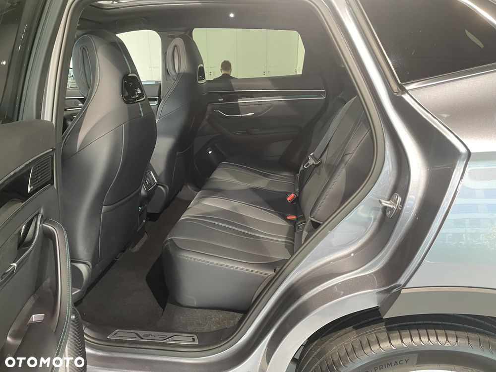 BYD Seal U - 8