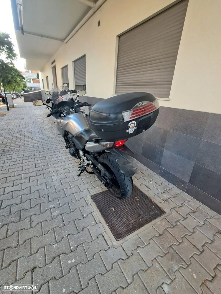 Honda CBF 600SA - 3