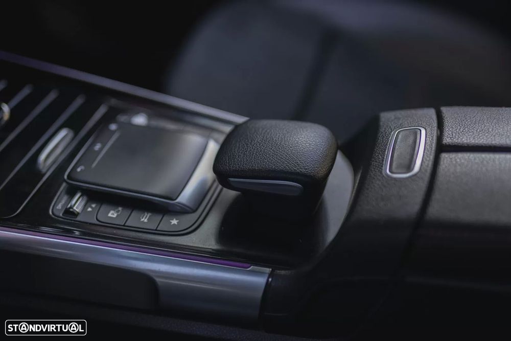Mercedes-Benz GLB 180 d AMG Line - 23