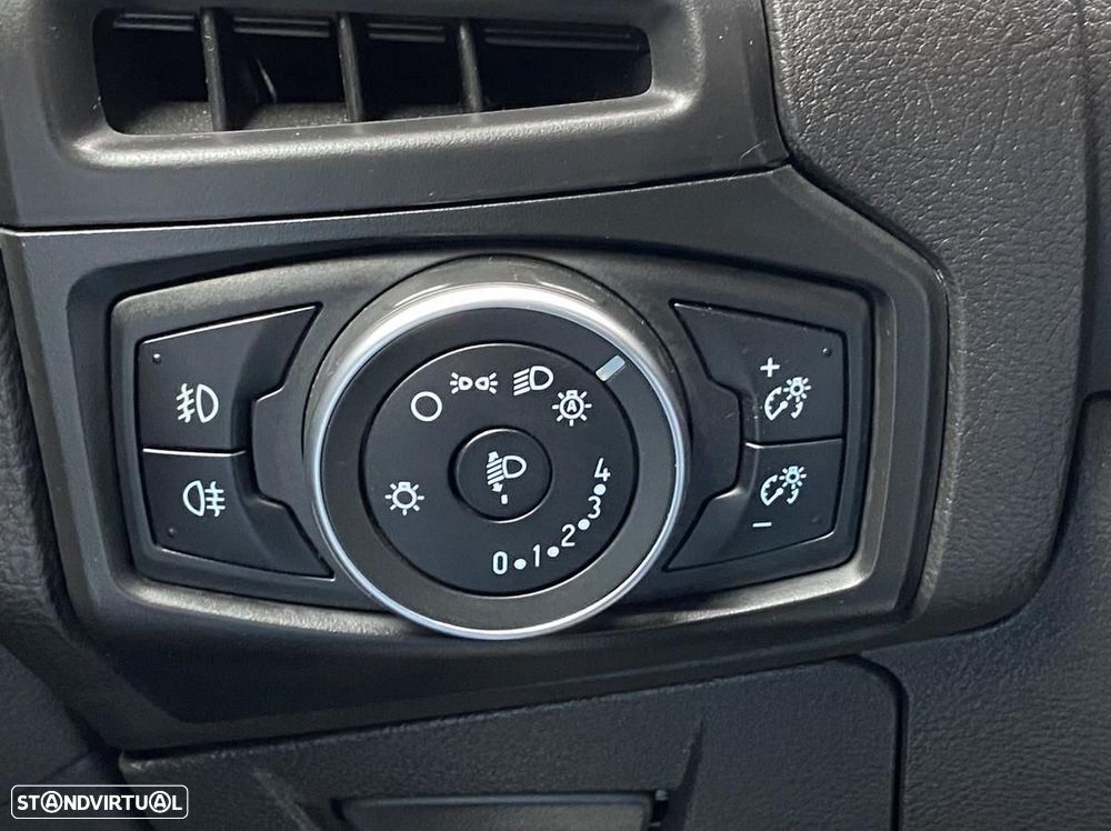 Ford Focus SW 1.5 TDCi Titanium - 24