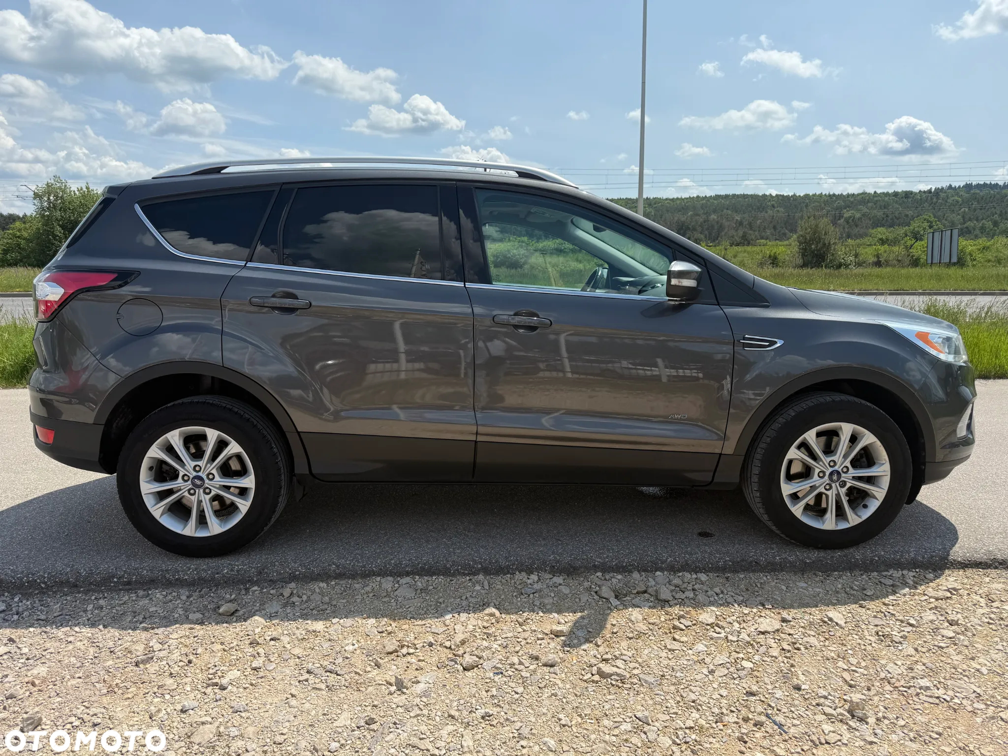 Ford Kuga 2.0 TDCi 4WD Titanium - 4