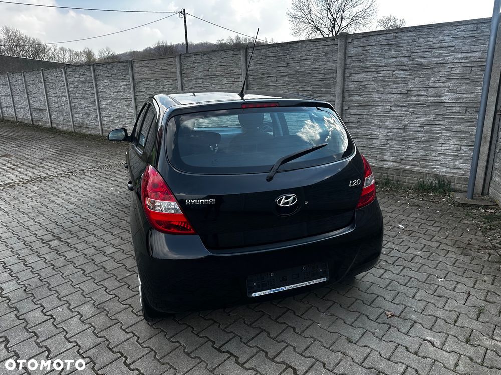 Hyundai i20 1.4 Comfort - 4