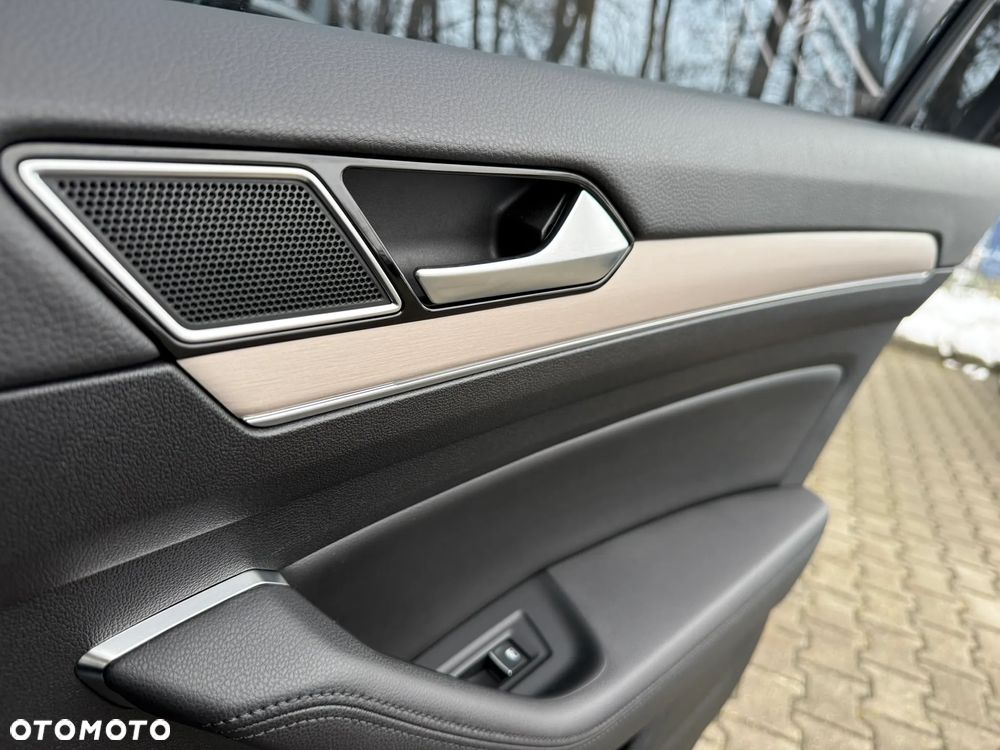 Volkswagen Passat Variant 2.0 TDI SCR DSG Highline - 14