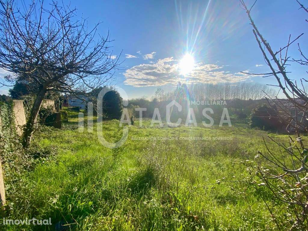 Terreno Urbano com Viabilidade de Construção - Próximo ao Centro de... - Grande imagem: 2/13