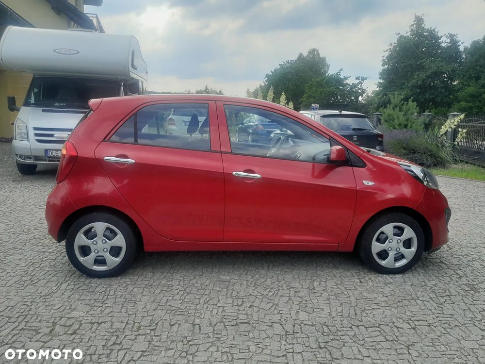 Kia Picanto 1.0 ISG Fifa World Cup Edition - 5
