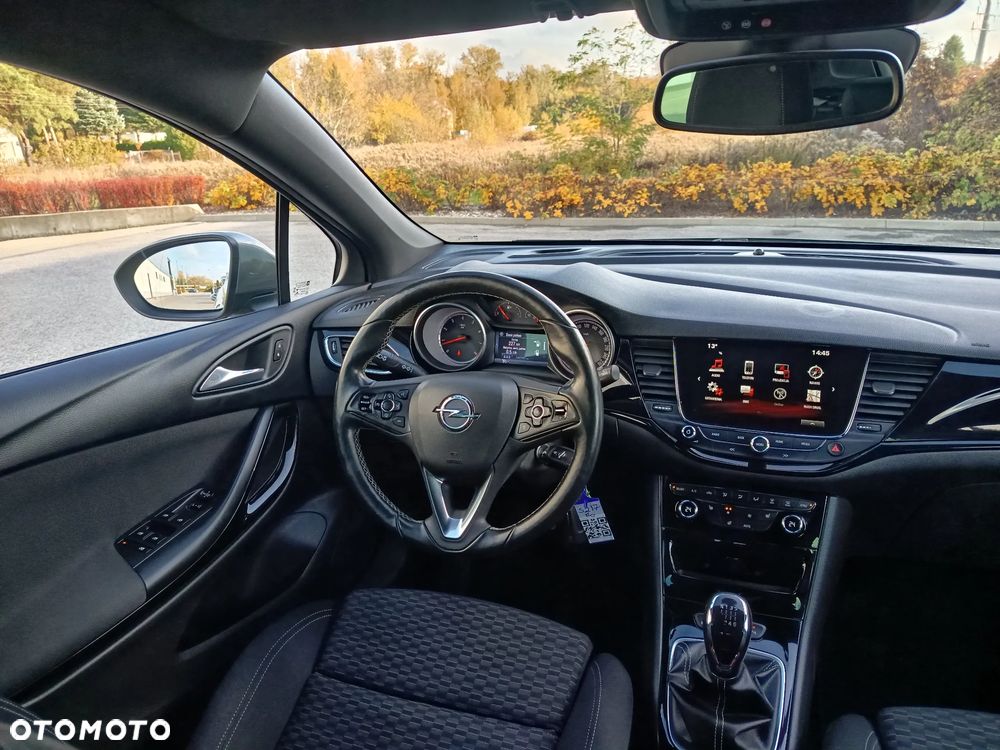 Opel Astra 1.4 T Elite - 18