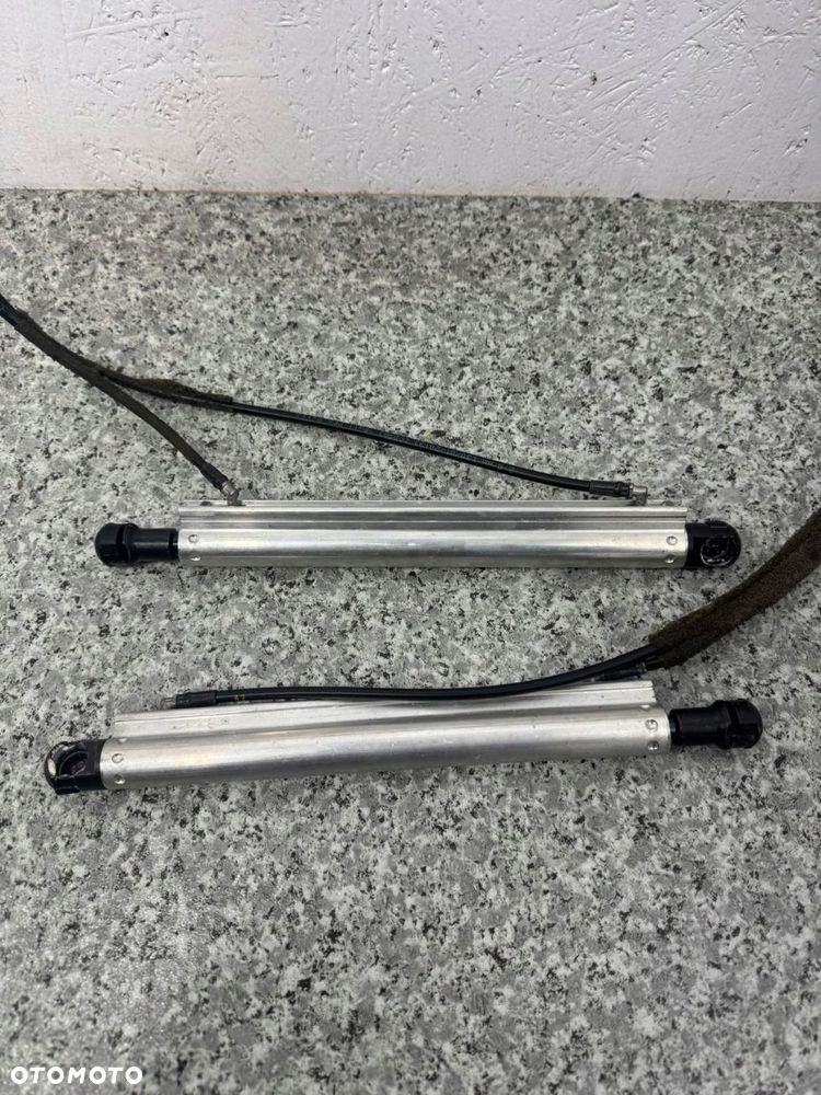 siłownik klapy bagażnika lewy volvo c70 ii 2009-2013 cabrio - 4