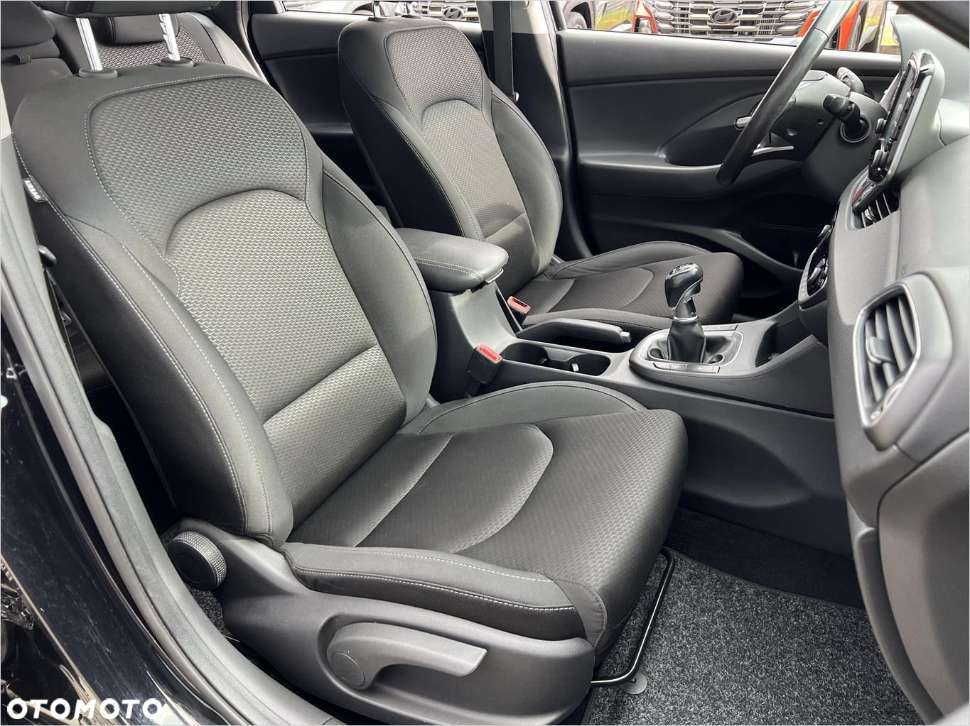 Hyundai i30 1.4 T-GDI Fastback Style - 21