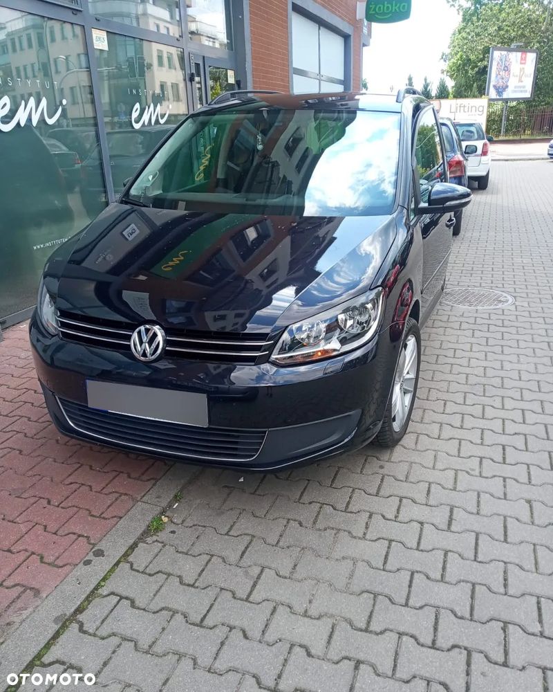 Volkswagen Touran - 1