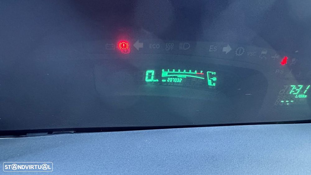 Toyota Yaris 1.0 VVT-i Comfort+AC - 29