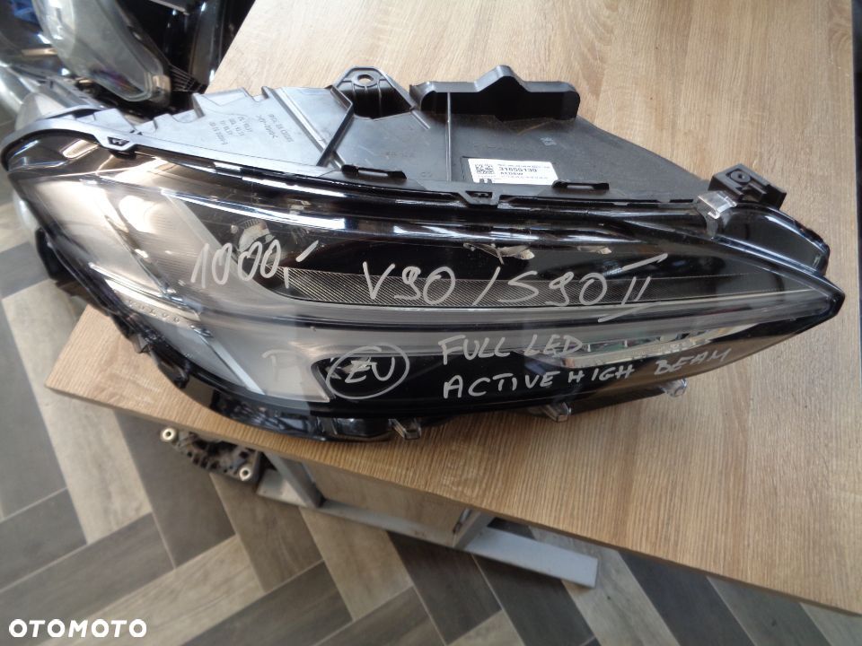 VOLVO V90 S90 II FULL LED ACTIVE HIGH BEAM LAMPA PRAWY PRZÓD EUROPA - 1