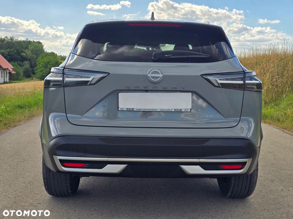 Nissan Qashqai 1.3 DIG-T N-Connecta DCT - 7