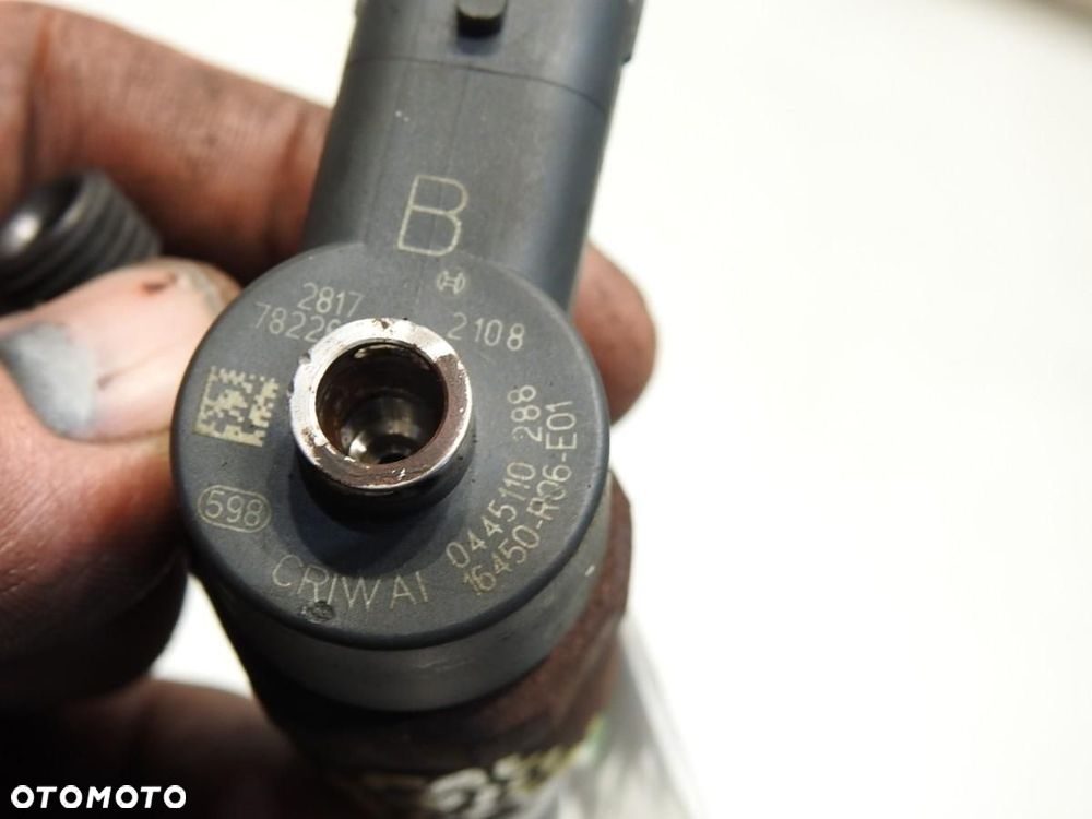 WTRYSK WTRYSKI HONDA CR-V III 2.2 I-CTDI 0445110288 16450-R06-E01 - 6