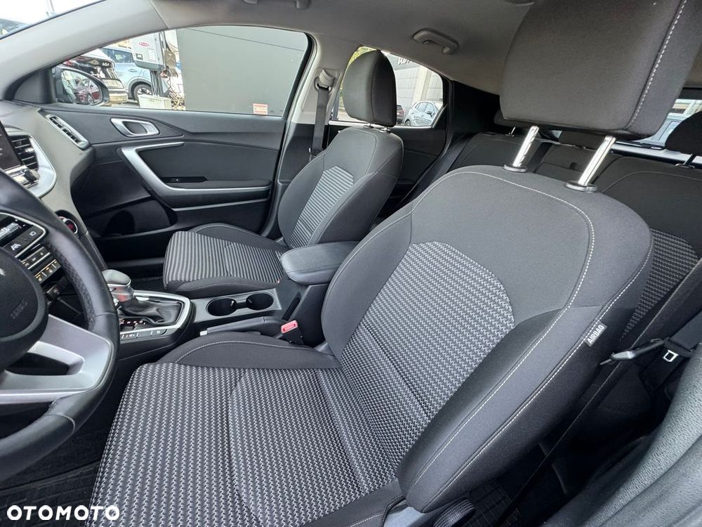 Kia XCeed 1.6 T-GDI M DCT - 9