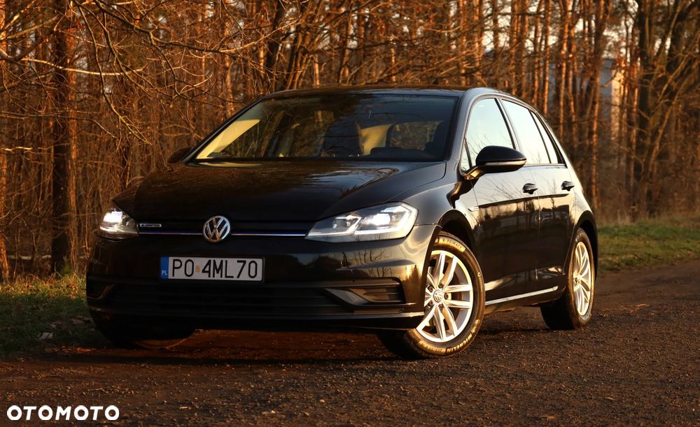 Volkswagen Golf 1.5 TSI BMT Comfortline - 1