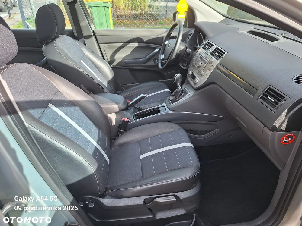 Ford Kuga 2.0 TDCi Titanium - 28