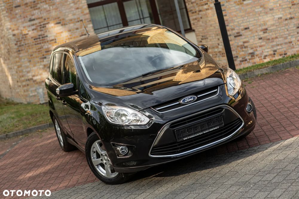 Ford Grand C-MAX - 10