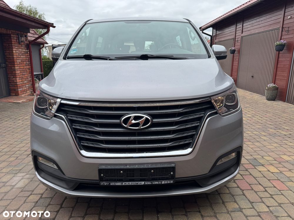 Hyundai H-1 2.5 CRDi Travel Comfort - 12