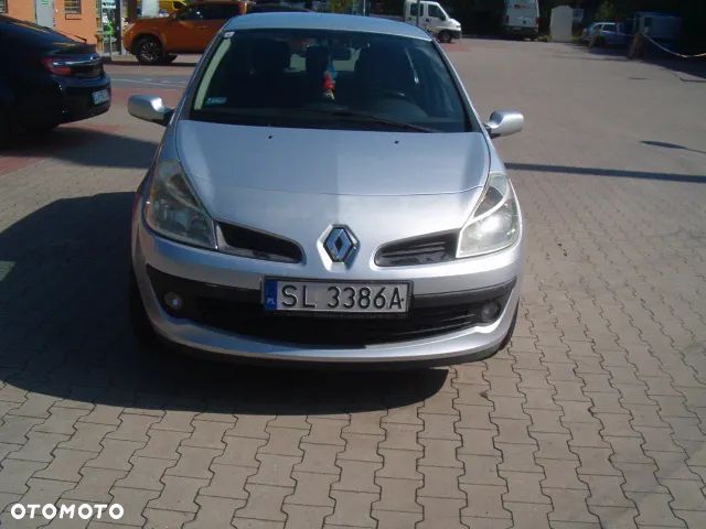Renault Clio - 3