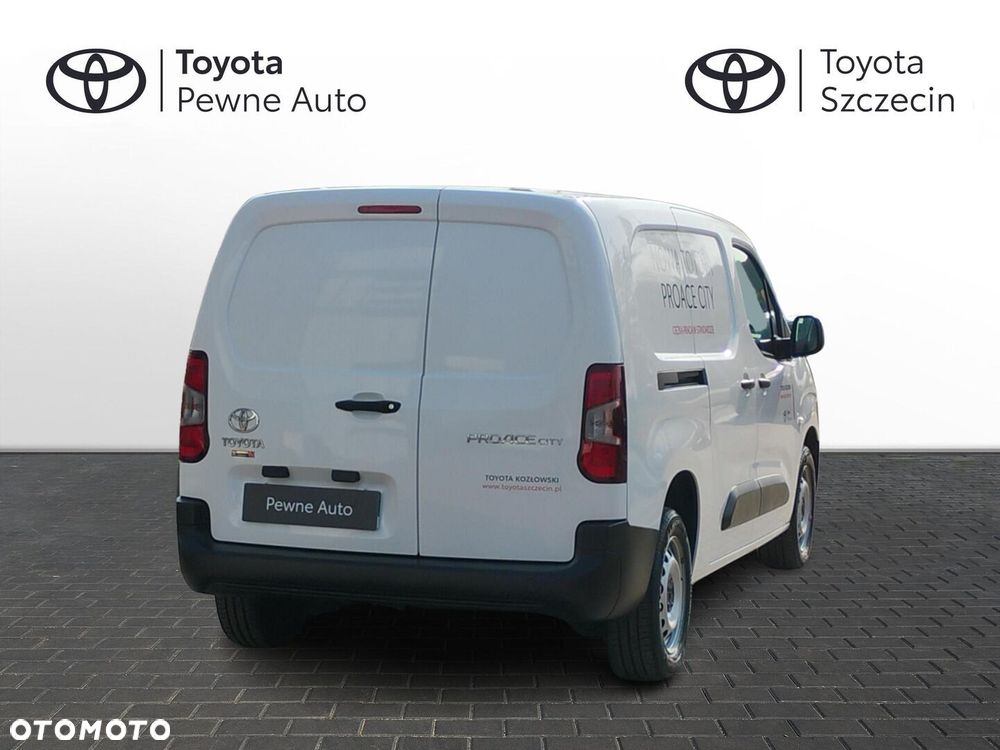 Toyota PROACE CITY - 7