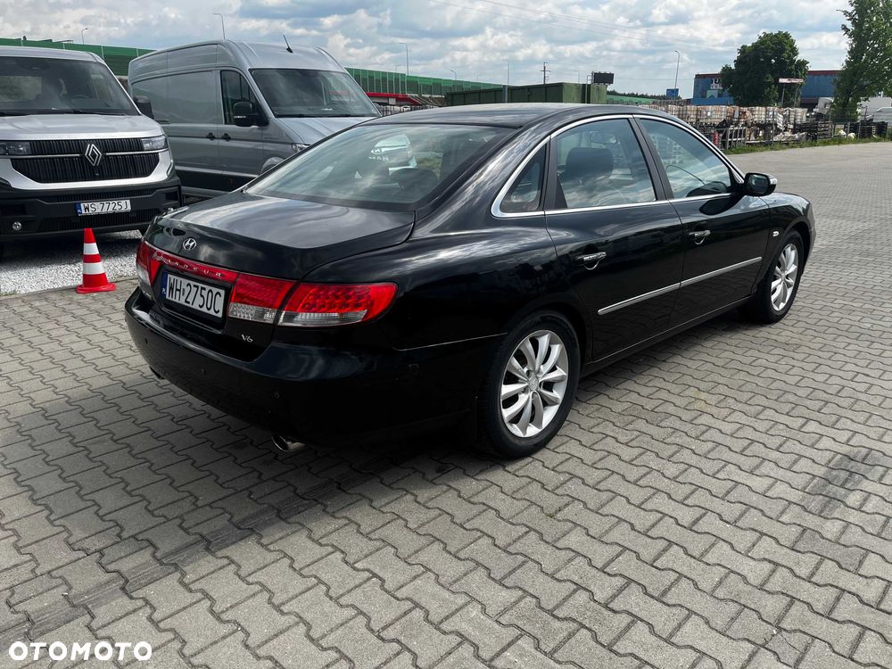 Hyundai Grandeur - 5