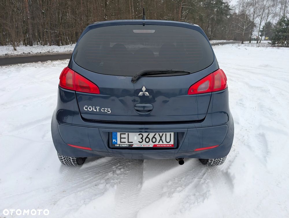 Mitsubishi Colt - 3