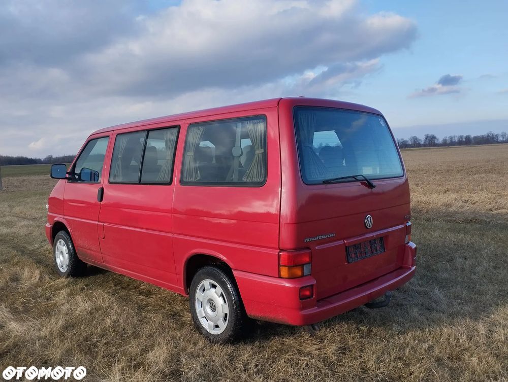 Volkswagen Multivan - 5