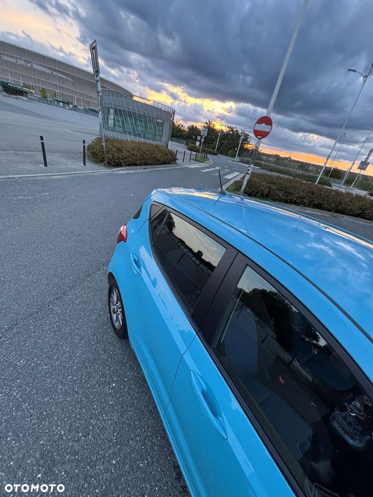 Hyundai i10 - 13