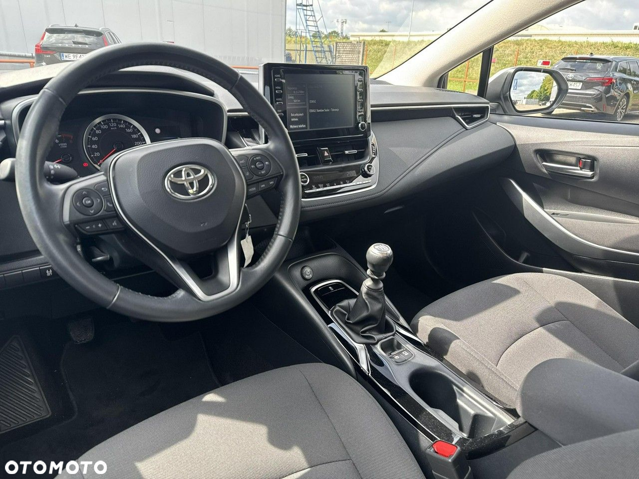 Toyota Corolla 1.5 Comfort - 13