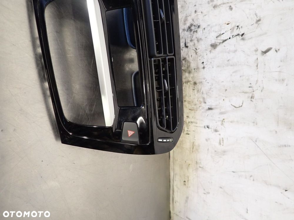 RAMKA RADIA PEUGEOT 301 - 3