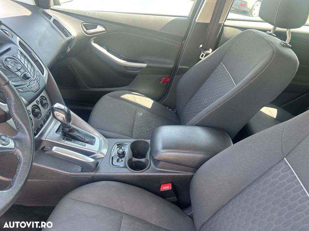 Ford Focus 2.0 TDCI DPF Aut. Champions Edition - 24