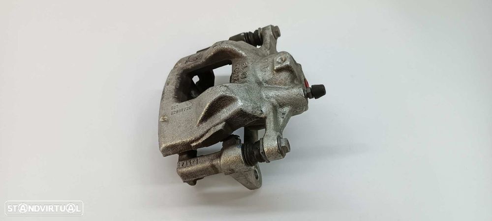 PINÇA DE TRAVÃO FRENTE ESQUERDA TOYOTA AURIS TOURING SPORTS (E18) HYBRID ACTIVE - 1