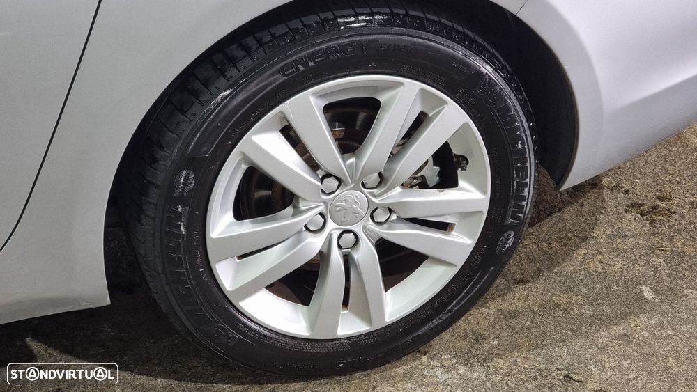 Peugeot 308 SW 1.6 BlueHDi Access - 25