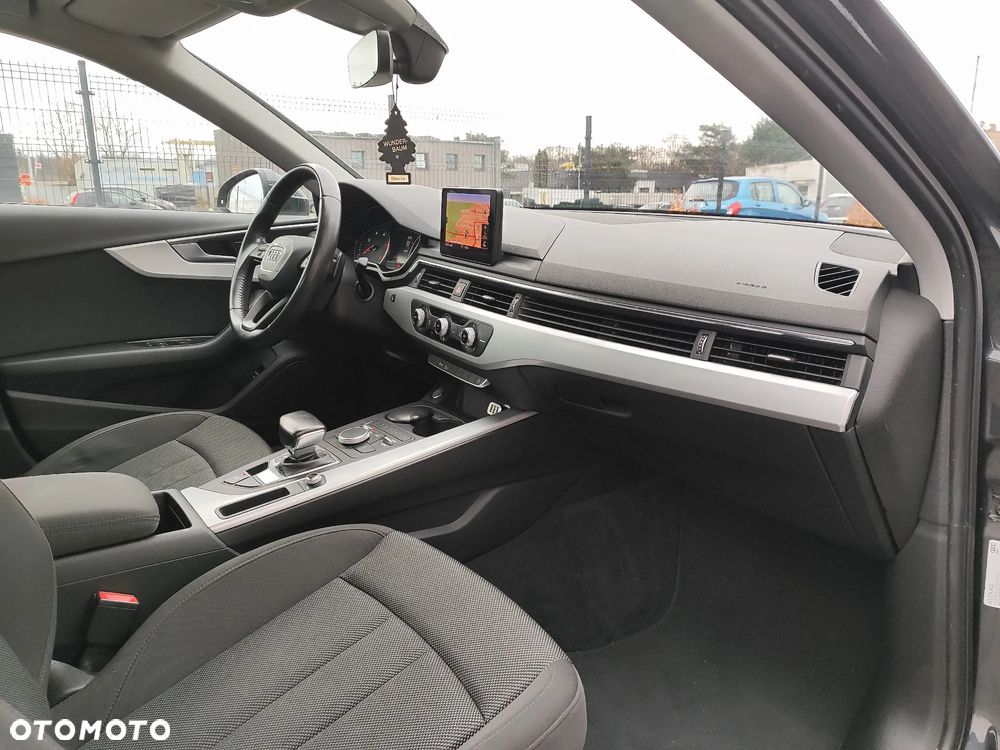 Audi A4 Limousine 2.0 TDI ultra S tronic design - 14