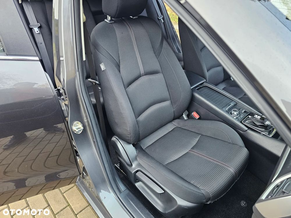 Mazda 3 2.0 Skymotion EU6 - 12