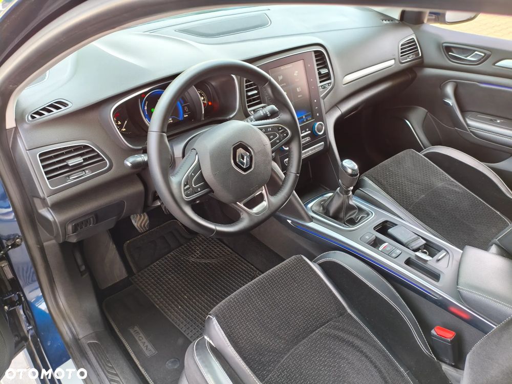 Renault Megane 1.6 dCi Energy Bose Edition - 32