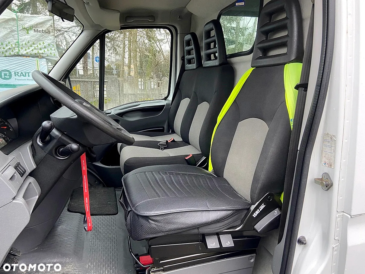 Iveco 35S15 - 12