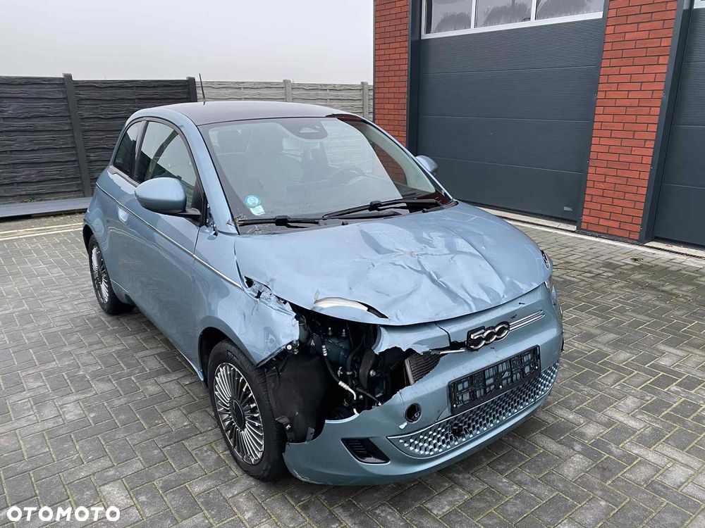 Fiat 500e La Prima - 38