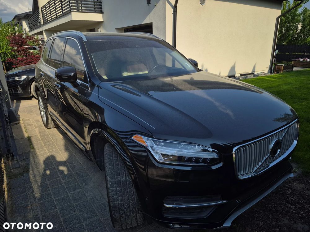 Volvo XC 90 - 12