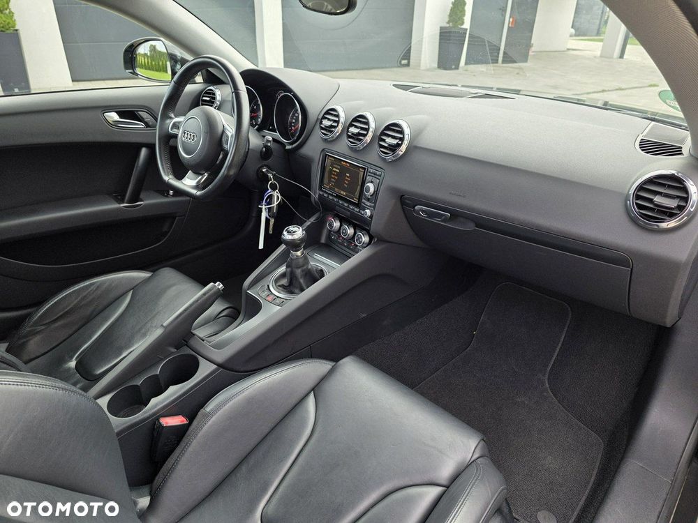 Audi TT Coupé - 5