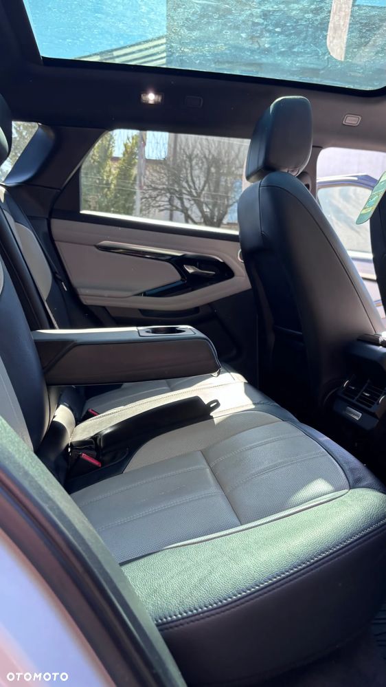 Land Rover Range Rover Evoque P250 R-Dynamic - 16