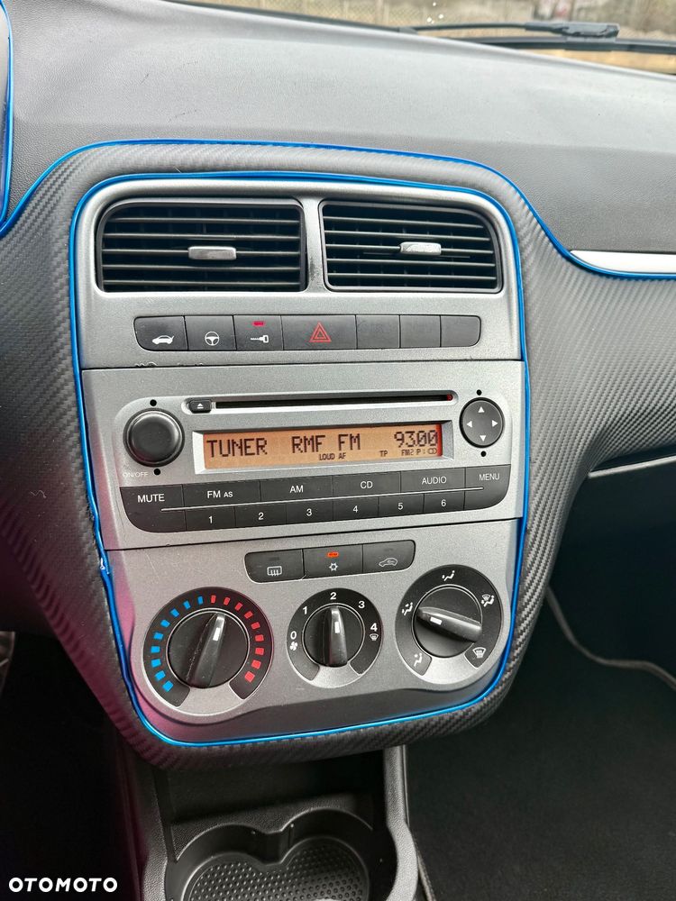 Fiat Grande Punto 1.4 8V Start - 30