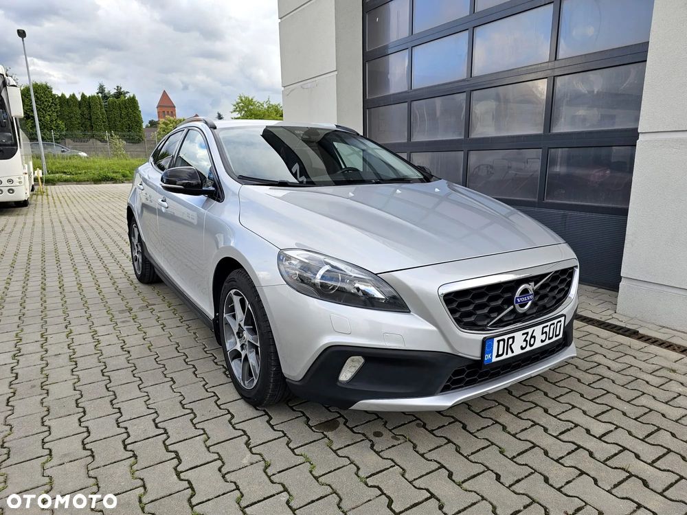 Volvo V40 Cross Country D2 Summum - 3