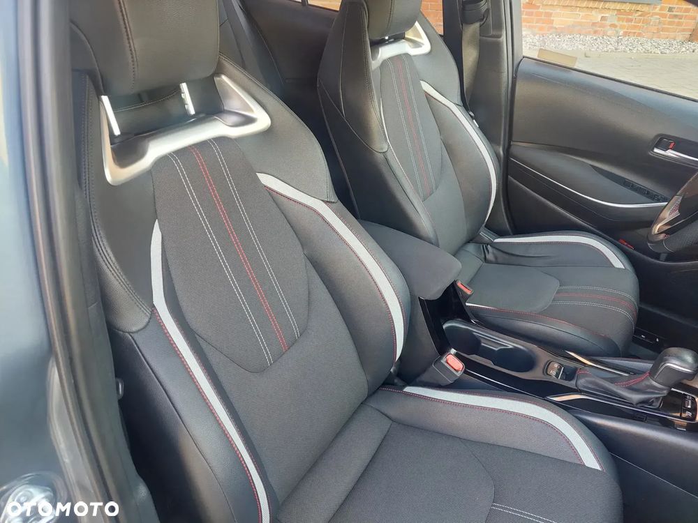 Toyota Corolla 1.8 Hybrid GPF GR Sport - 8