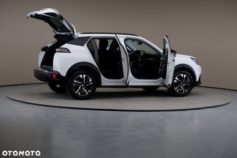 Peugeot 2008 1.2 PureTech Allure S&S - 6