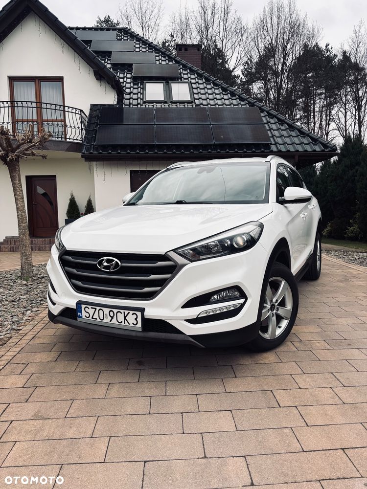 Hyundai Tucson 2.0 CRDi 4WD Automatik Style - 1