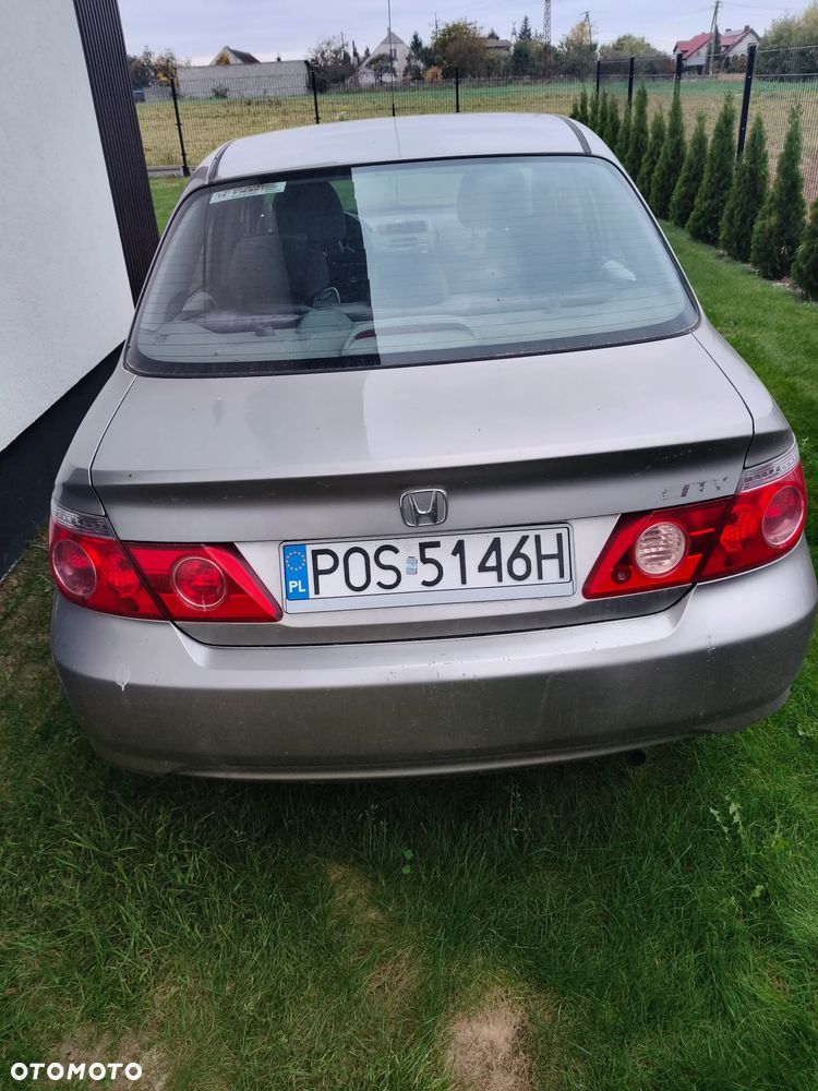Honda City 2006 photo 3
